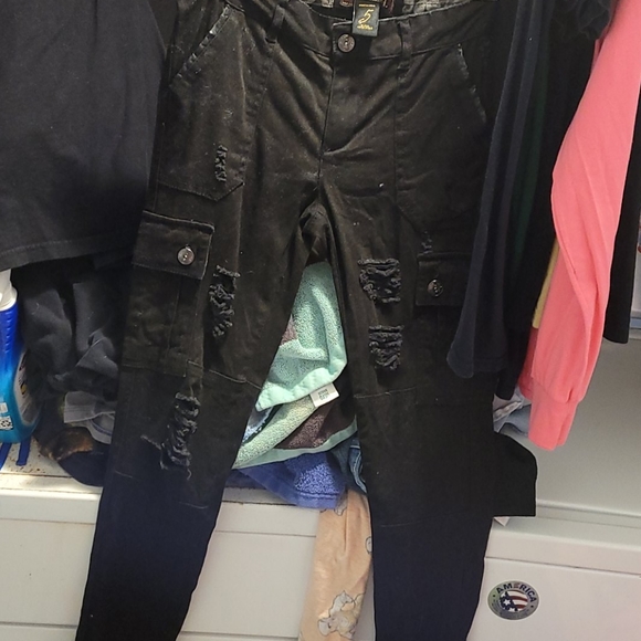 Iron fist cargo jeans 5 - Picture 1 of 3